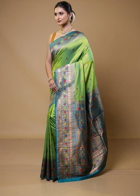 Green Dupion Silk Saree With Blouse Piece