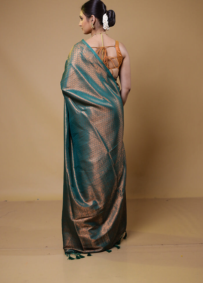 Green Dupion Silk Saree With Blouse Piece