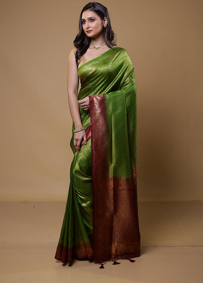 Green Dupion Silk Saree With Blouse Piece