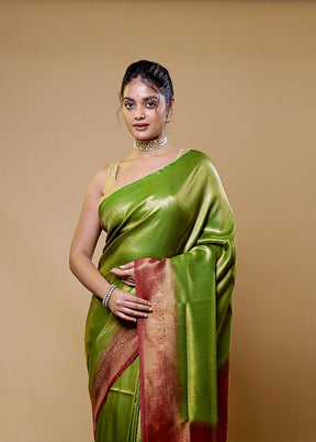 Green Dupion Silk Saree With Blouse Piece