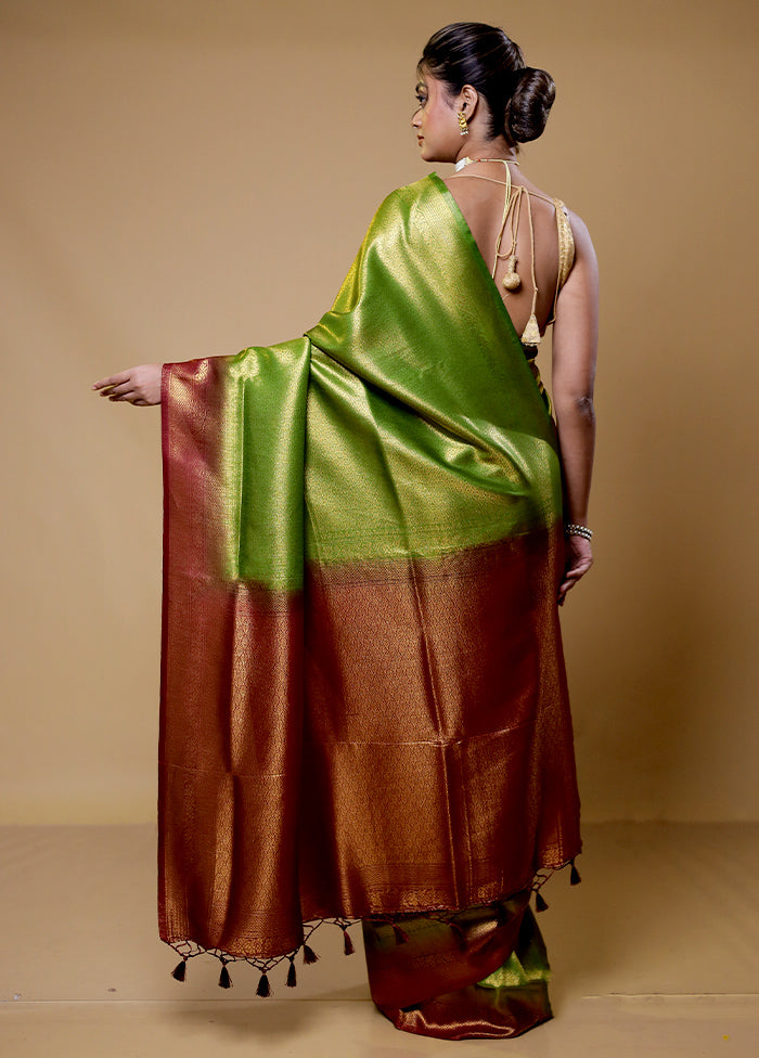 Green Dupion Silk Saree With Blouse Piece