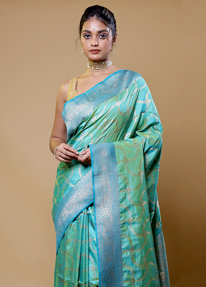 Green Dupion Silk Saree With Blouse Piece