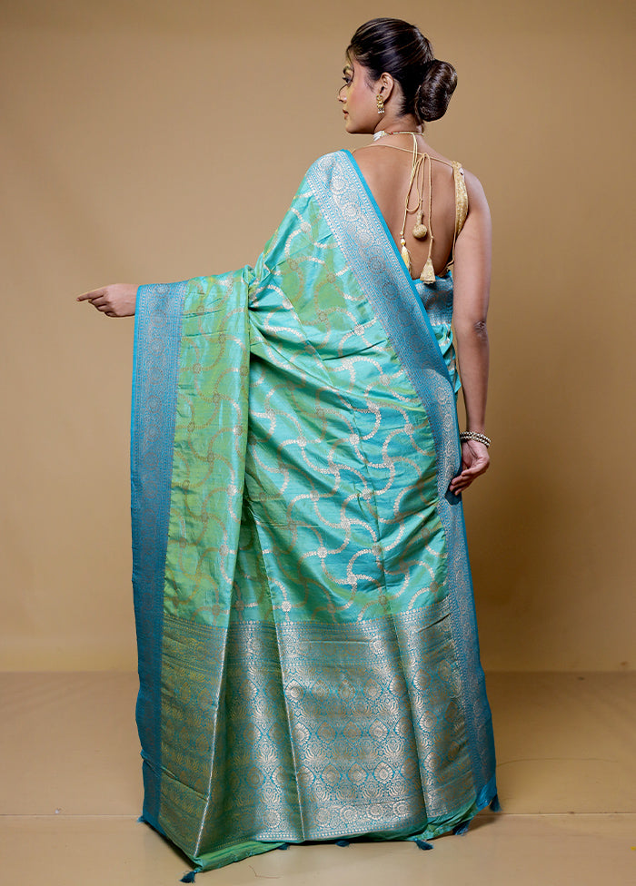 Green Dupion Silk Saree With Blouse Piece