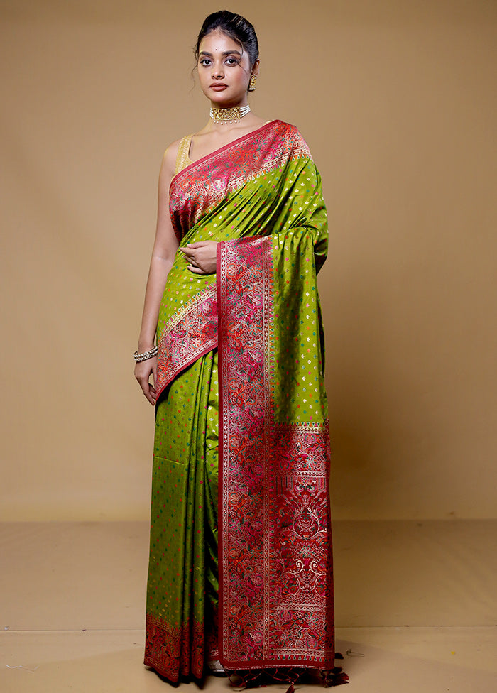 Green Dupion Silk Saree With Blouse Piece