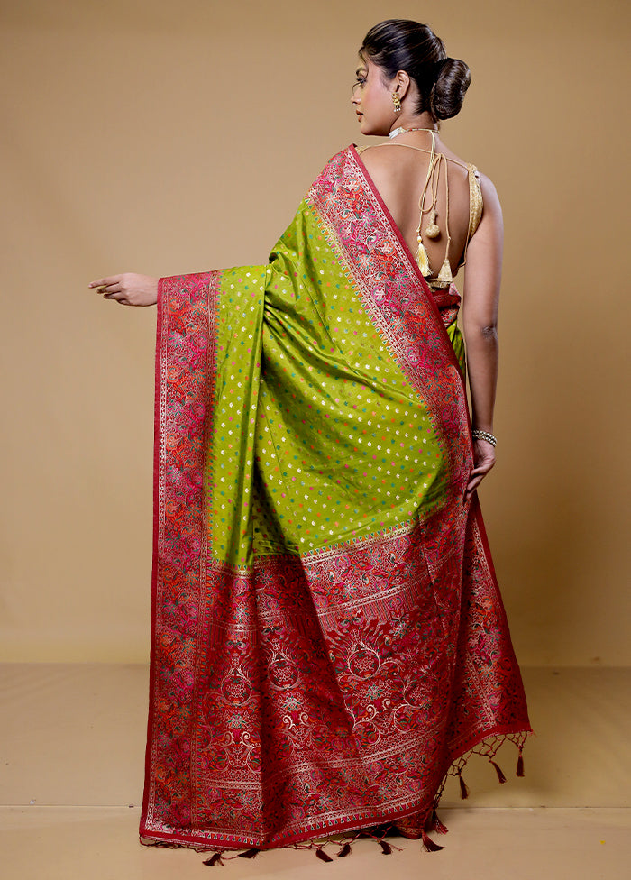 Green Dupion Silk Saree With Blouse Piece