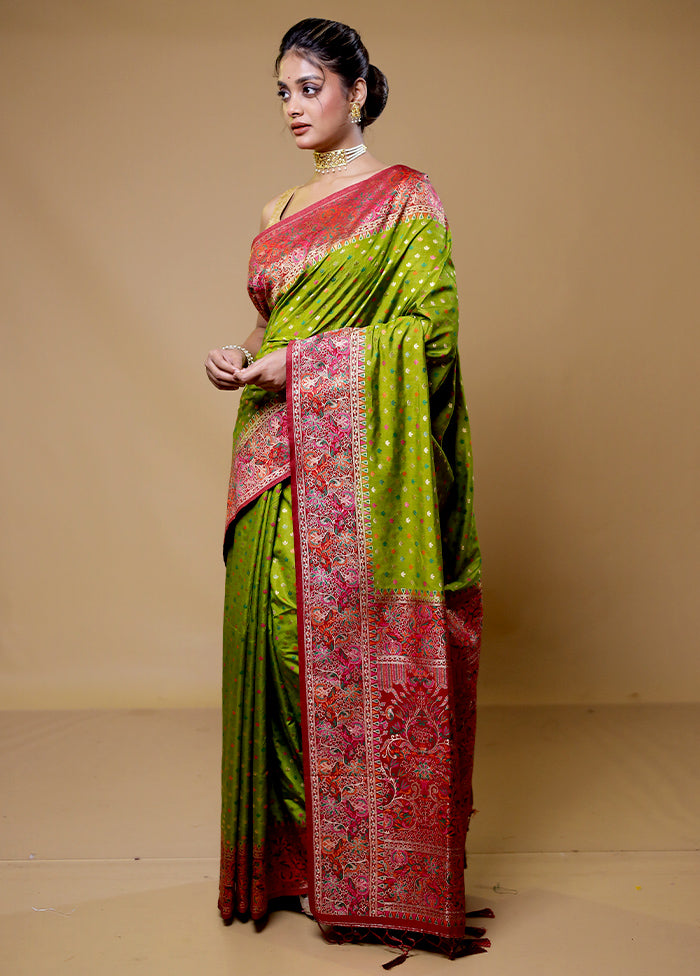 Green Dupion Silk Saree With Blouse Piece