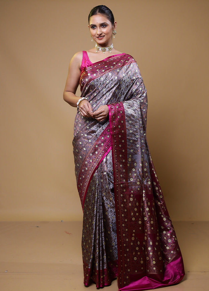 Grey Handloom Tanchoi Pure Silk Saree With Blouse Piece