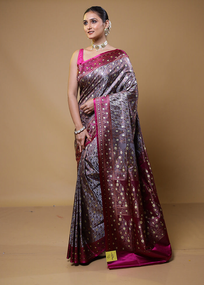 Grey Handloom Tanchoi Pure Silk Saree With Blouse Piece