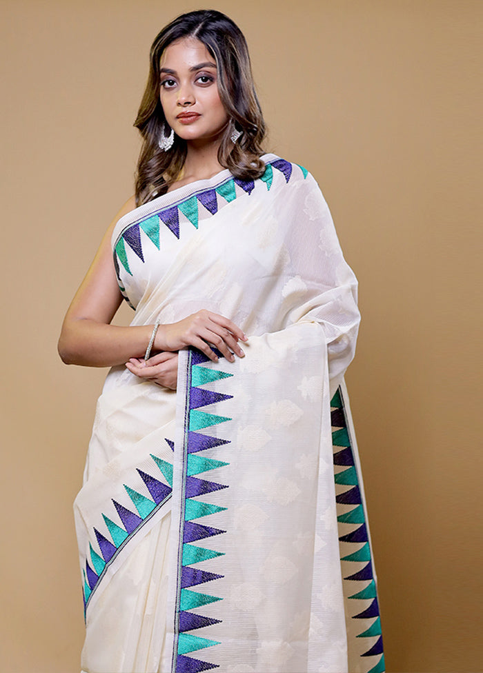 White Pure Cotton Saree With Blouse Piece