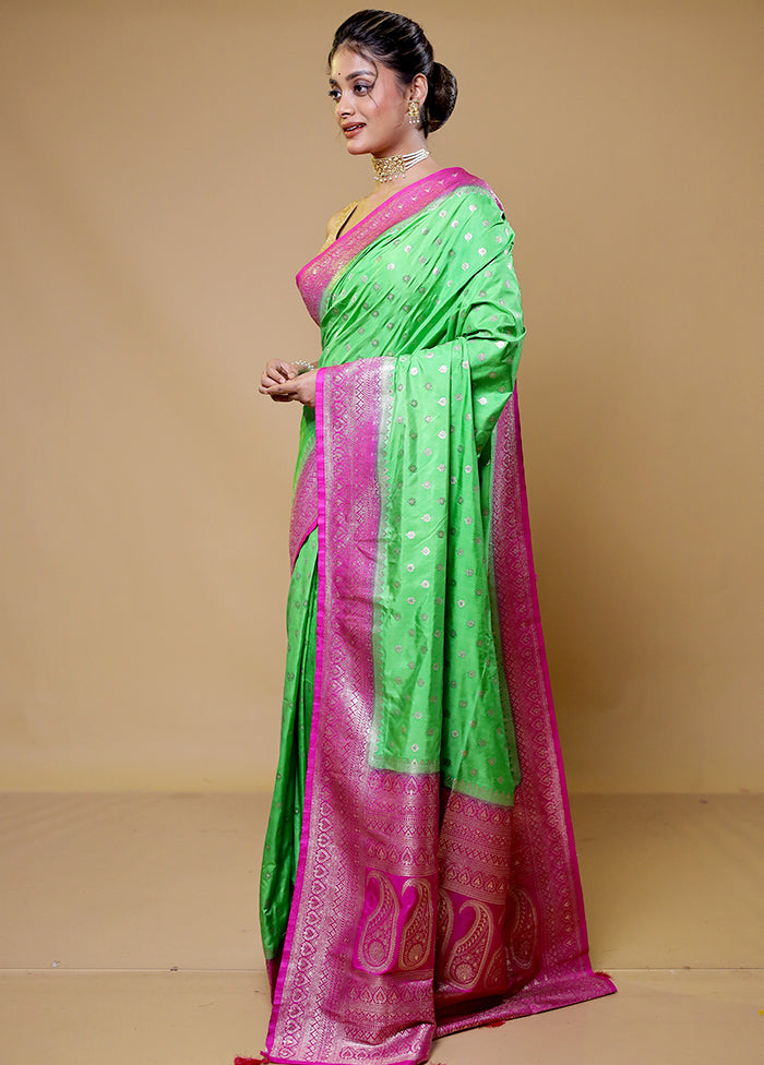 Green Dupion Silk Saree With Blouse Piece