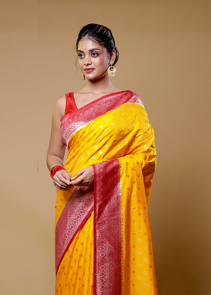 Yellow Dupion Silk Saree With Blouse Piece