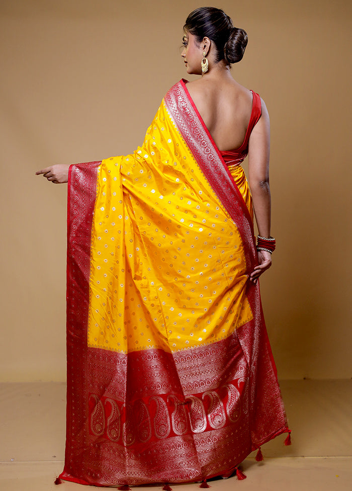 Yellow Dupion Silk Saree With Blouse Piece