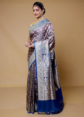 Grey Handloom Tanchoi Pure Silk Saree With Blouse Piece