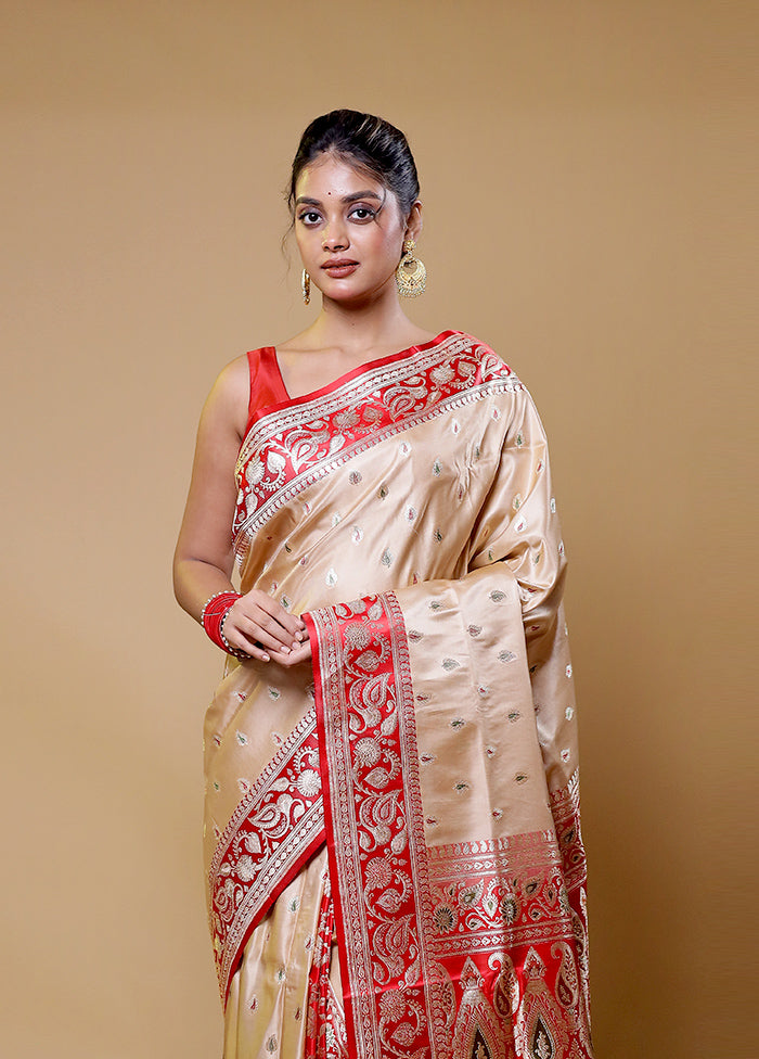 Cream Handloom Banarasi Pure Silk Saree With Blouse Piece