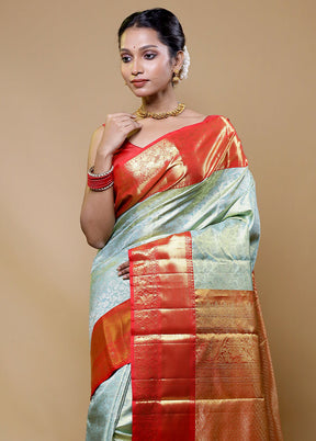 Green Handloom Kanchipuram Pure Silk Saree With Blouse Piece