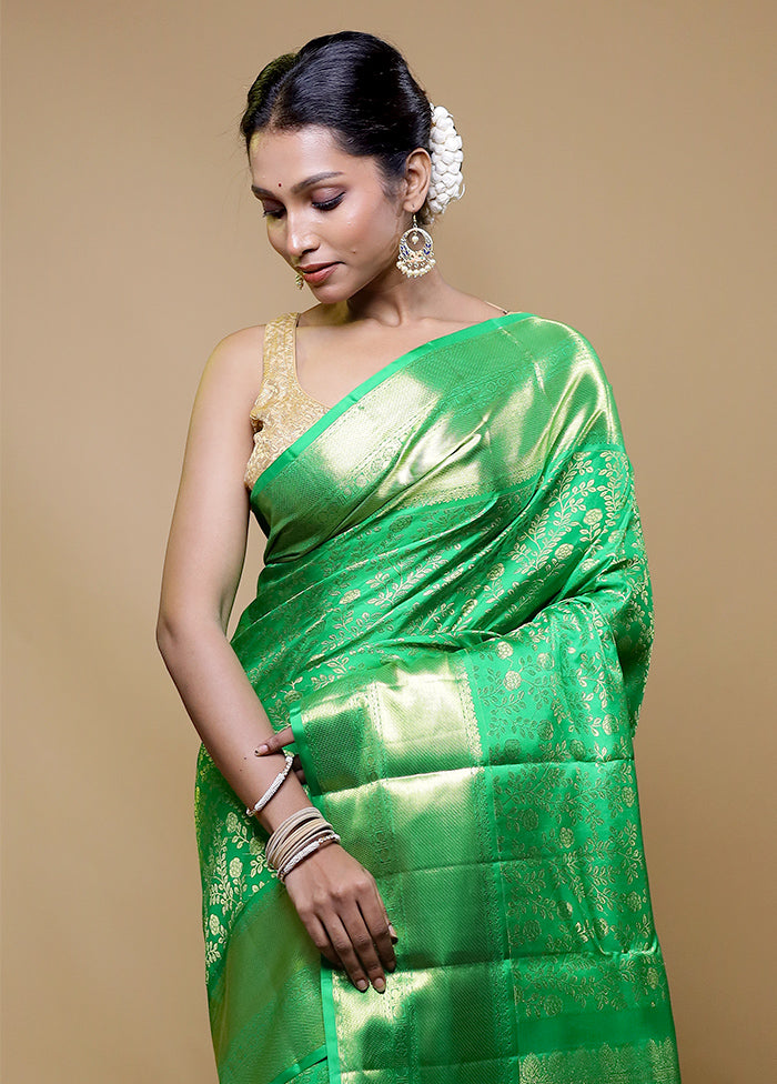 Green Handloom Kanchipuram Pure Silk Saree With Blouse Piece