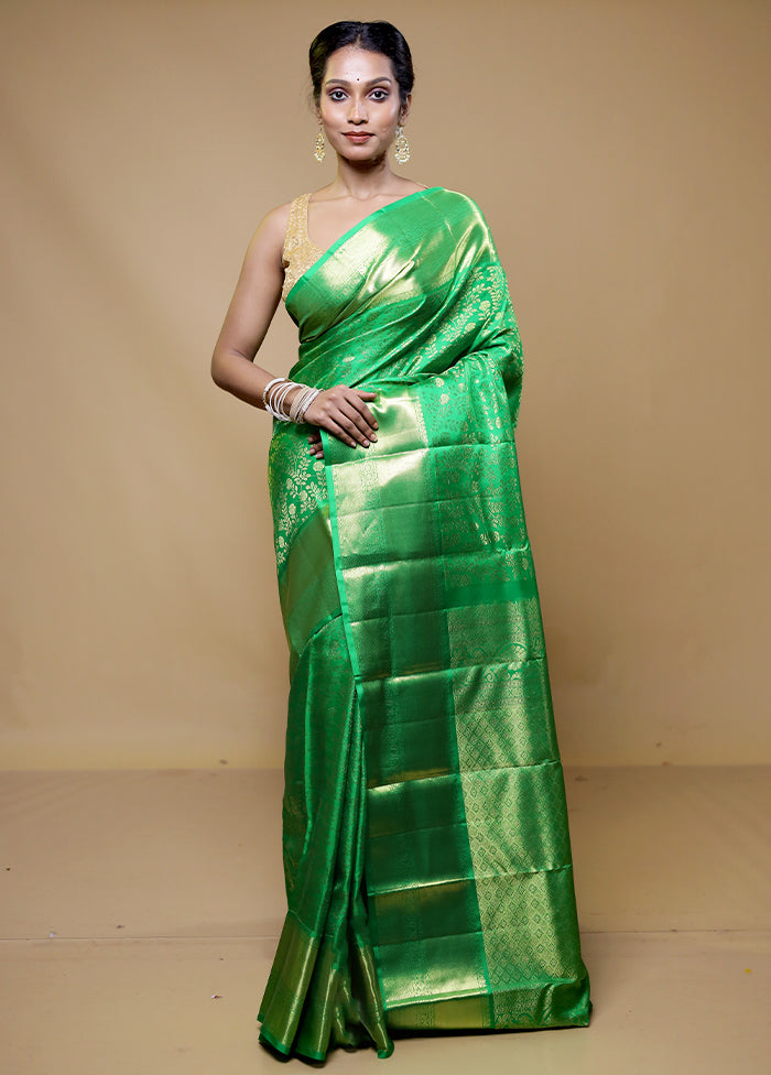 Green Handloom Kanchipuram Pure Silk Saree With Blouse Piece