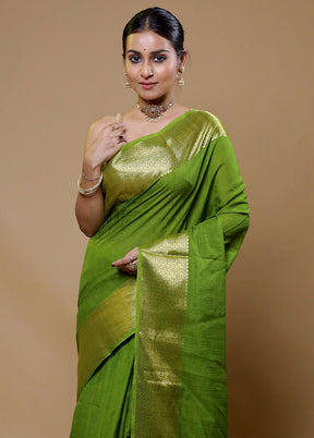 Green Dupion Silk Saree With Blouse Piece