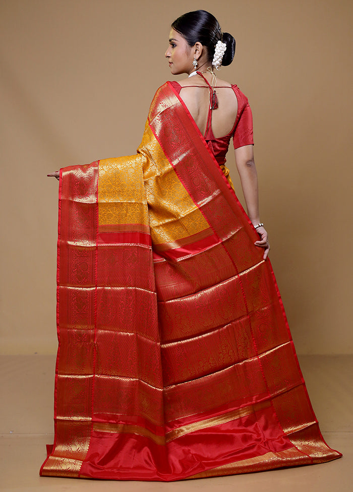 Yellow Kanjivaram Silk Saree With Blouse Piece