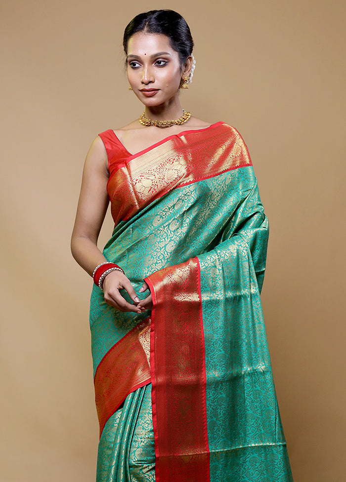 Green Kanjivaram Silk Saree With Blouse Piece