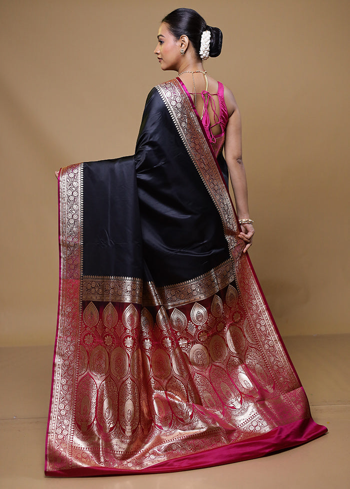 Blue Banarasi Silk Saree With Blouse Piece