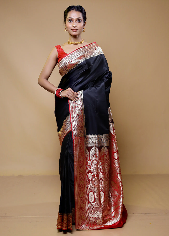 Black Banarasi Silk Saree With Blouse Piece