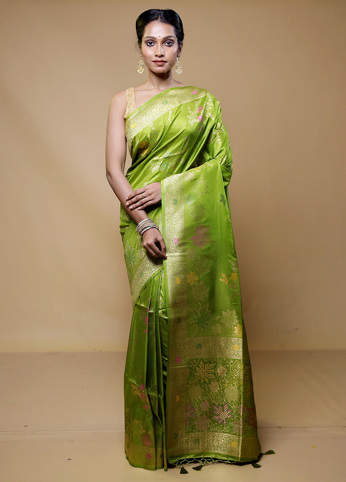 Green Tissue Silk Saree With Blouse Piece