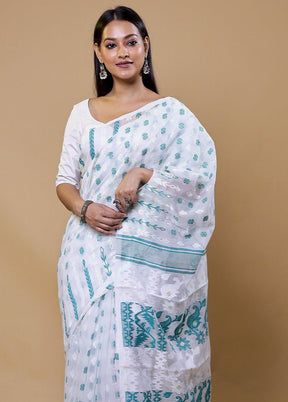 White Tant Jamdani Saree Without Blouse Piece