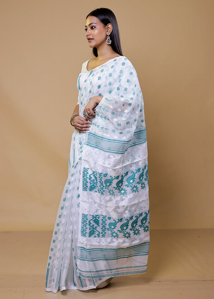 White Tant Jamdani Saree Without Blouse Piece