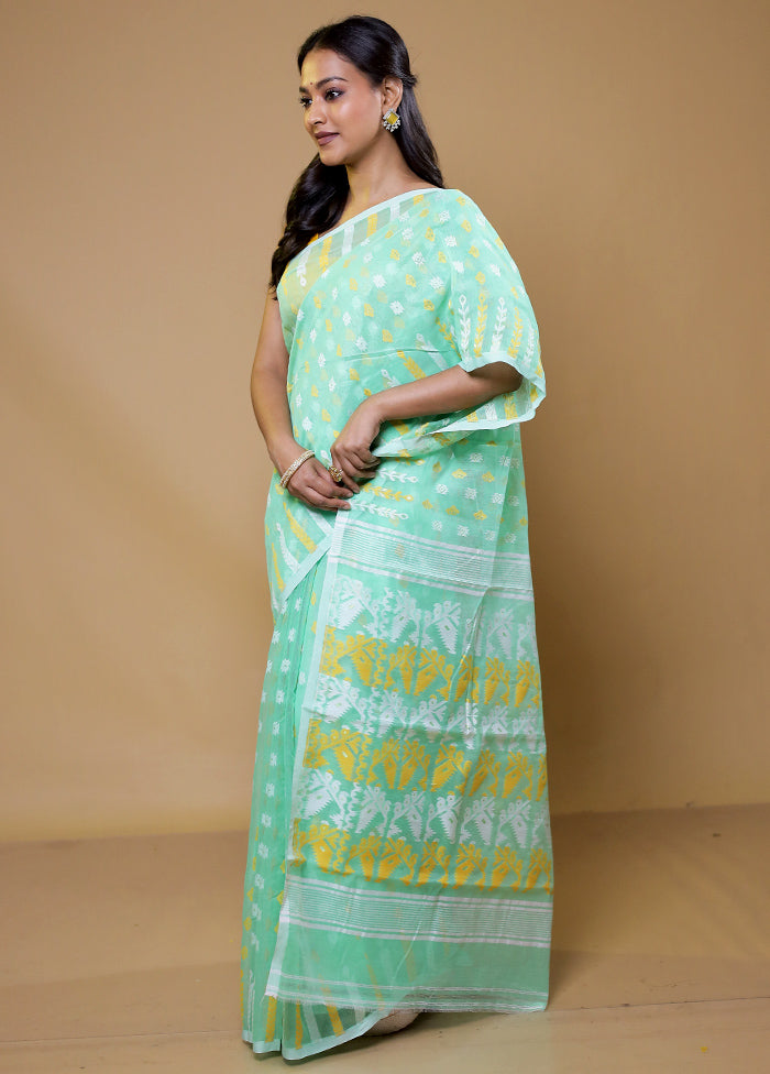 Green Tant Jamdani Saree Without Blouse Piece