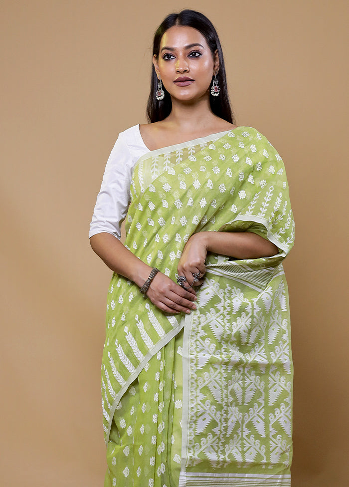 Green Tant Jamdani Saree Without Blouse Piece