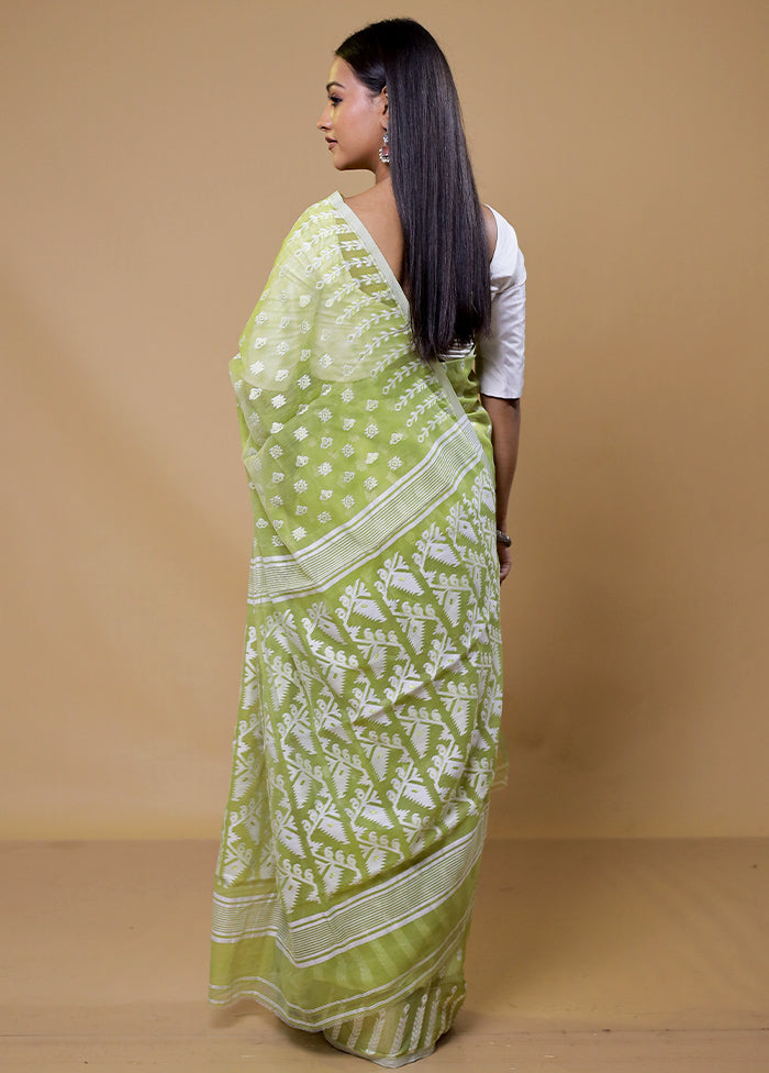 Green Tant Jamdani Saree Without Blouse Piece