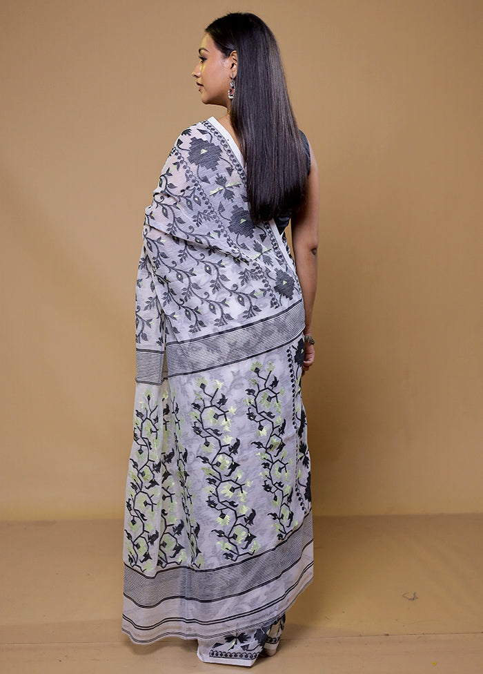 Grey Tant Jamdani Saree Without Blouse Piece