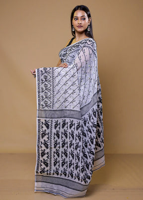 Grey Tant Jamdani Saree Without Blouse Piece