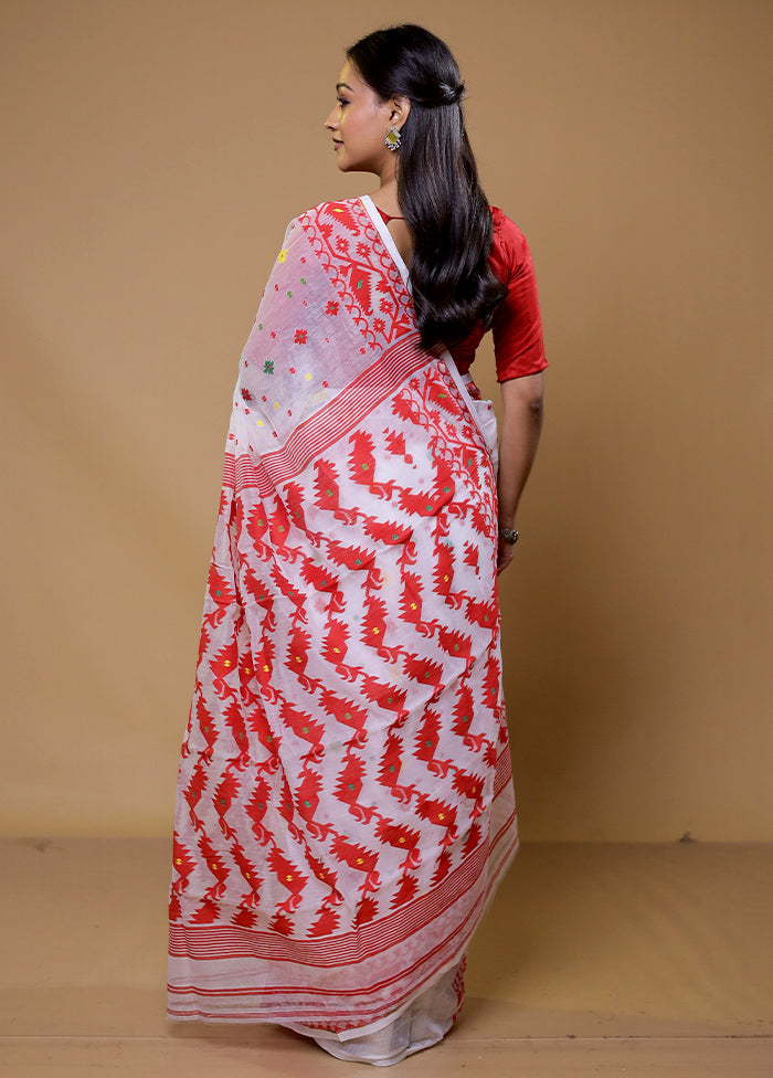 White Tant Jamdani Saree Without Blouse Piece