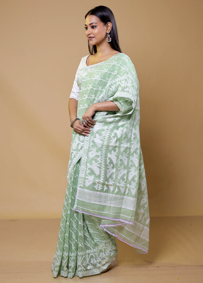 Green Tant Jamdani Saree Without Blouse Piece