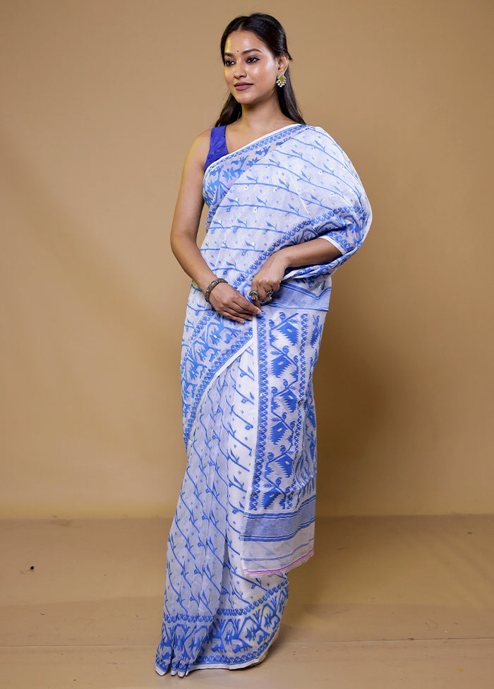 White Tant Jamdani Saree Without Blouse Piece