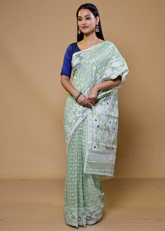 Green Tant Jamdani Saree Without Blouse Piece