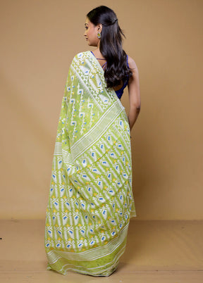 Green Tant Jamdani Saree Without Blouse Piece