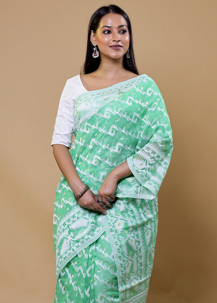 Green Tant Jamdani Saree Without Blouse Piece