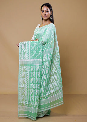 Green Tant Jamdani Saree Without Blouse Piece