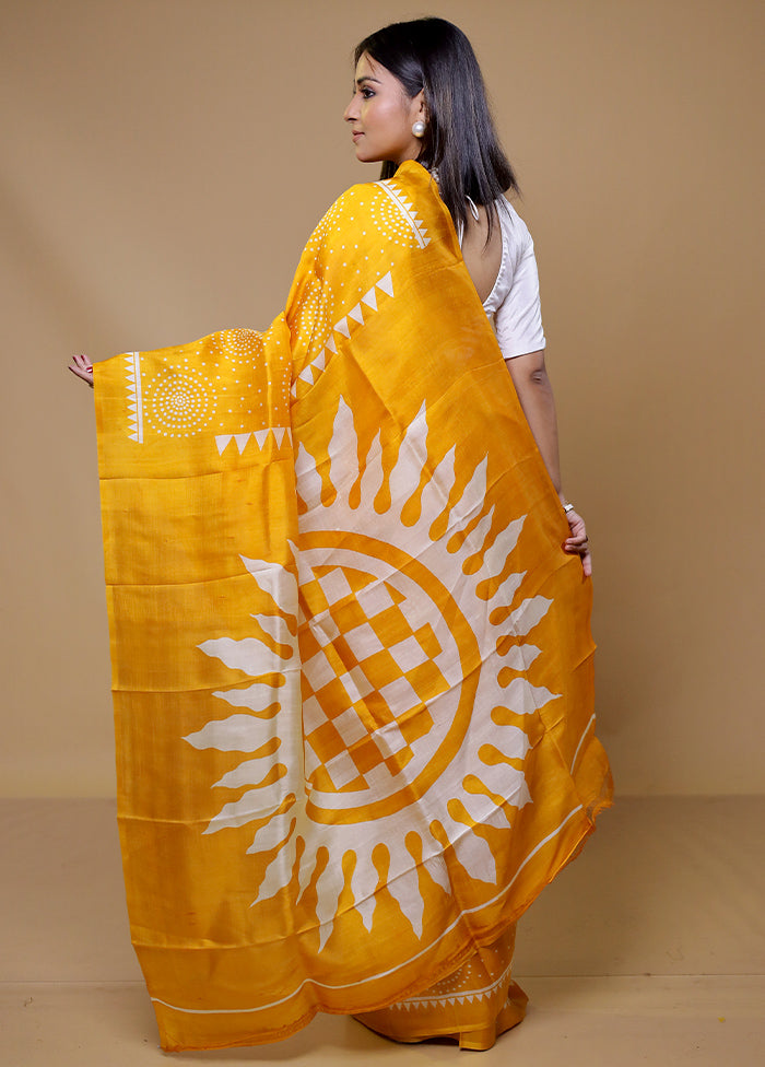 Yellow Printed Pure Silk Saree Without Blouse Piece