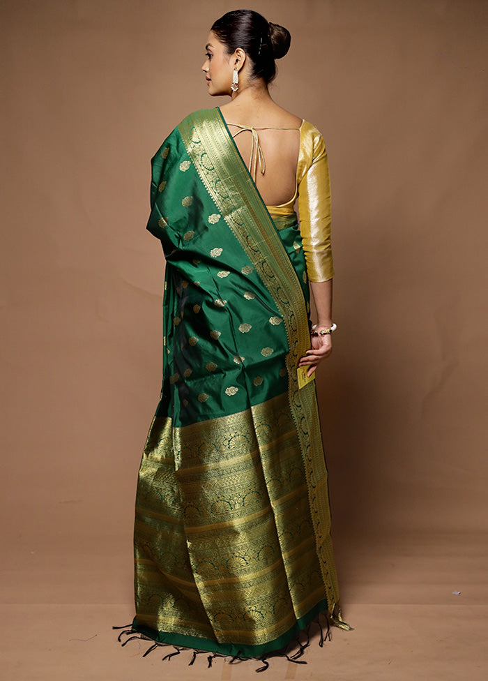 Green Kanjivaram Silk Saree With Blouse Piece