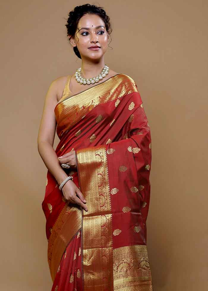 Red Kanjivaram Silk Saree With Blouse Piece