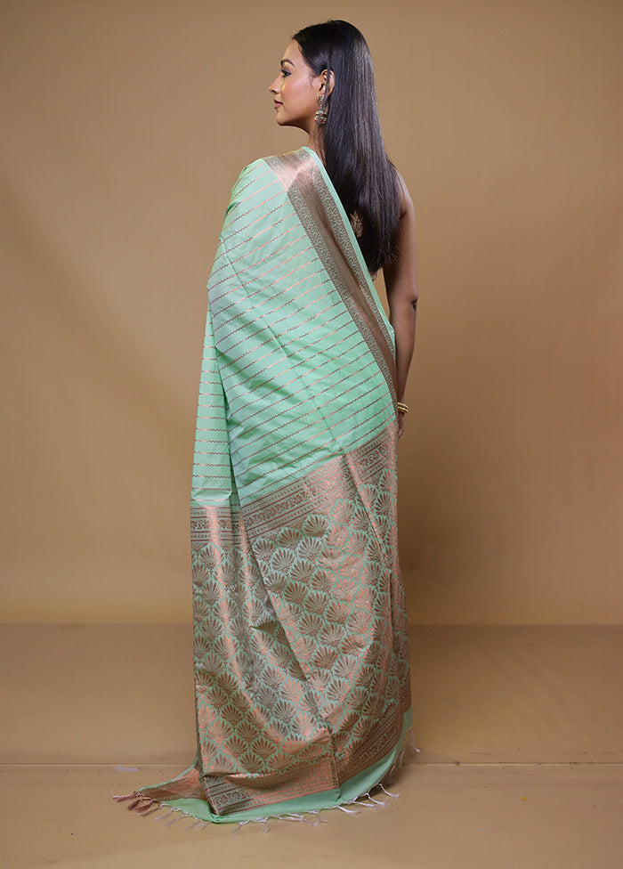 Green Kanjivaram Silk Saree With Blouse Piece