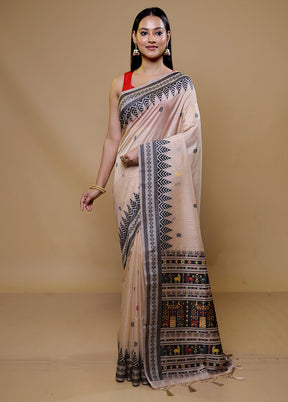 Beige Tussar Silk Saree With Blouse Piece