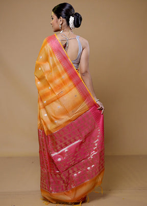 Yellow Cotton Saree With Blouse Piece