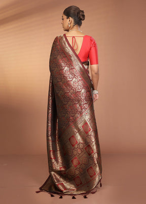 Red Dupion Silk Saree With Blouse Piece