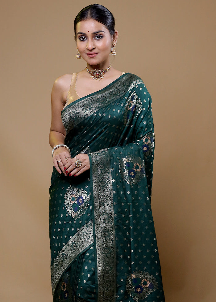 Green Dupion Silk Saree With Blouse Piece