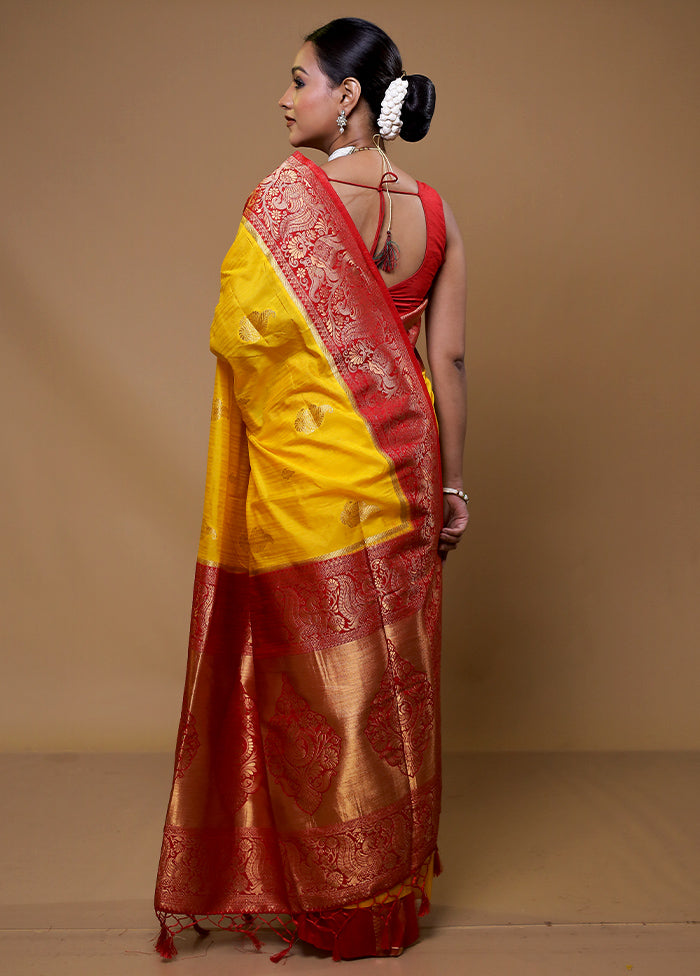 Yellow Dupion Silk Saree With Blouse Piece